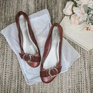 Nine West burgundy ballet flat shoes